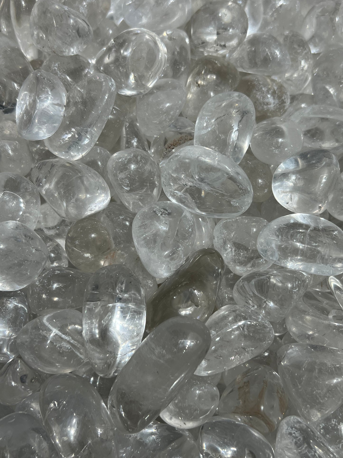 clear Quartz chips&tumble