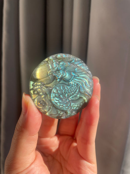 labradorite dragon