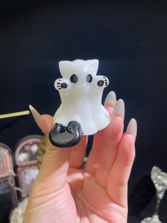 white jade ghost Kitty