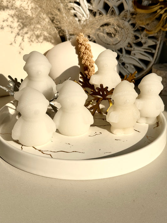 white jade Snowman