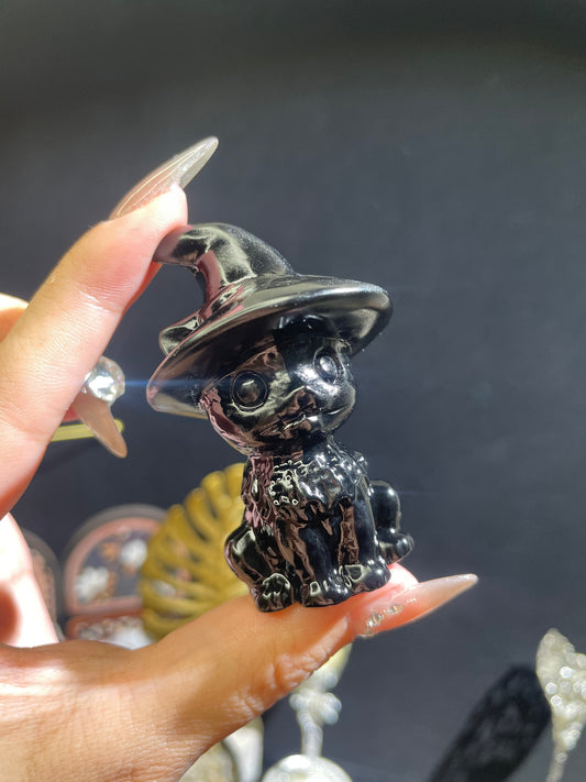 Obsidian witch cat