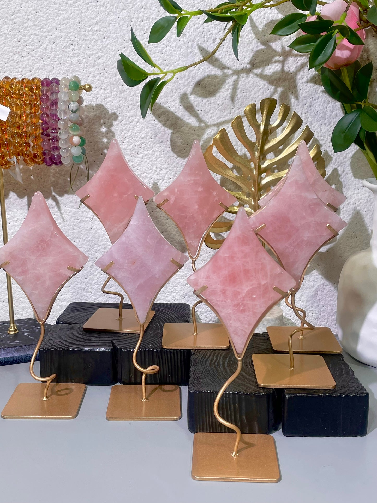 Rose quartz star with stand