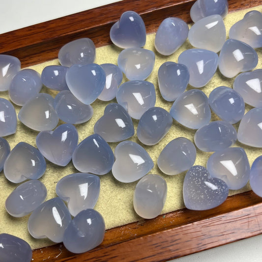 Blue chalcedony heart (without hole)
