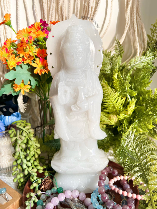 white jade guanyin