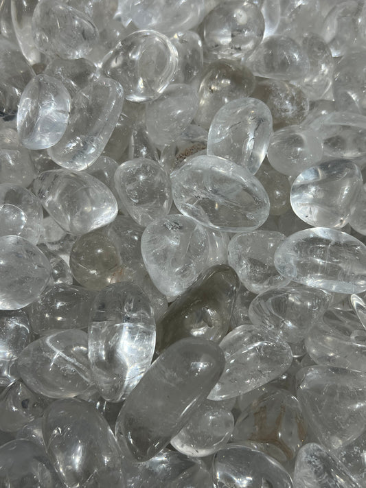clear Quartz chips&tumble