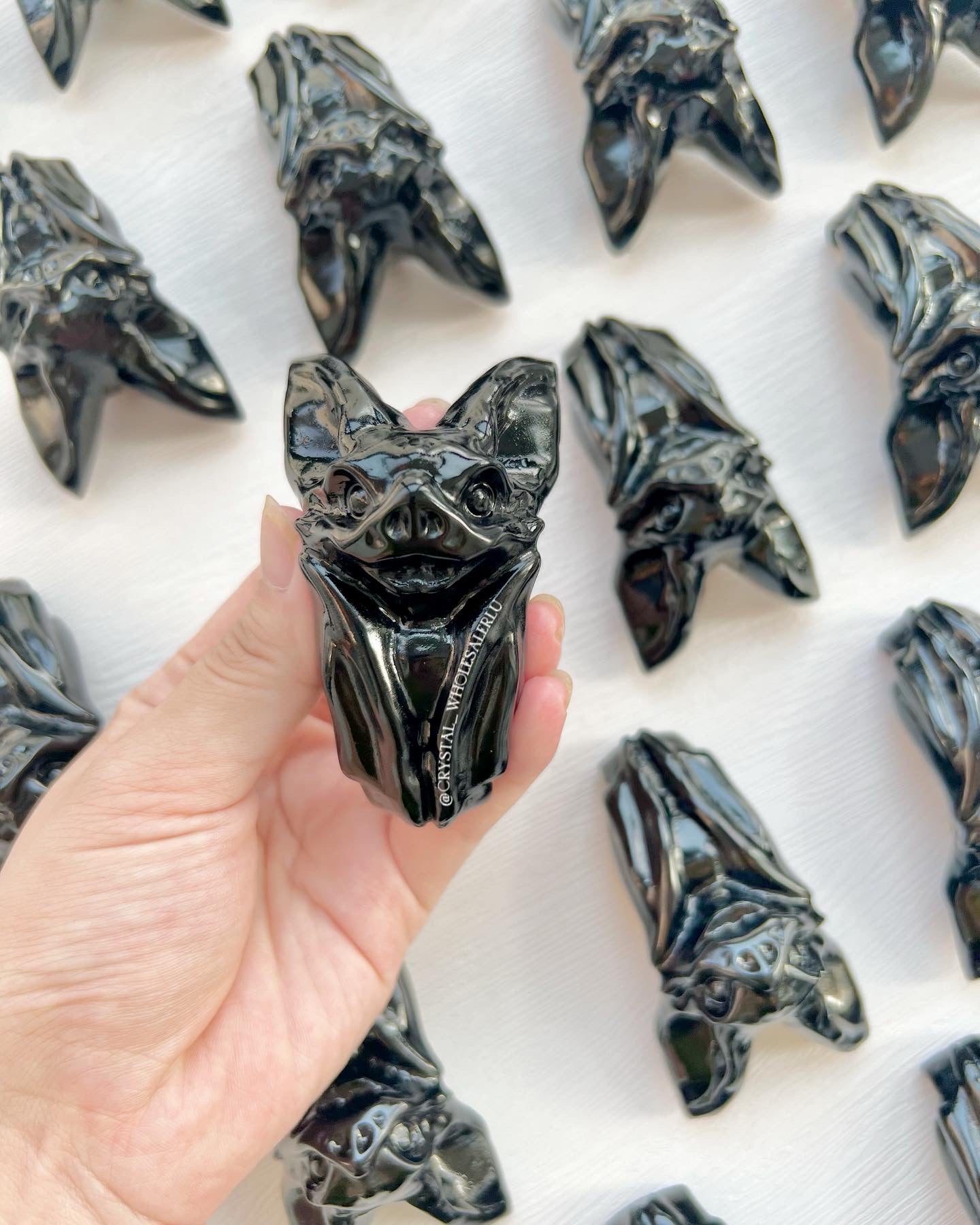 obsidian bat